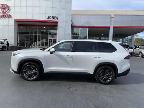 2026 Toyota Grand Highlander Hybrid Limited MAX