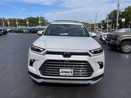 2026 Toyota Grand Highlander Hybrid Limited MAX