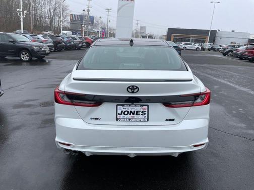 Wind Chill Prl 2026 Toyota Camry XSE