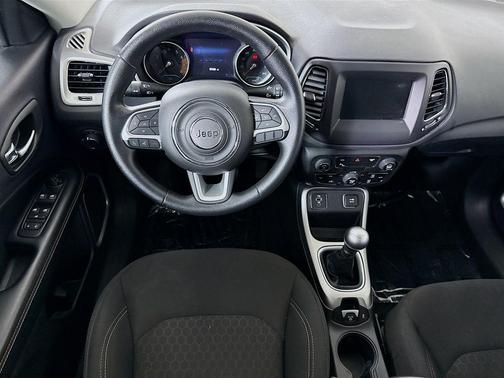 White Clearcoat 2018 Jeep Compass Sport