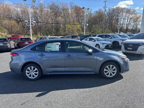 2026 Toyota Corolla Hybrid LE