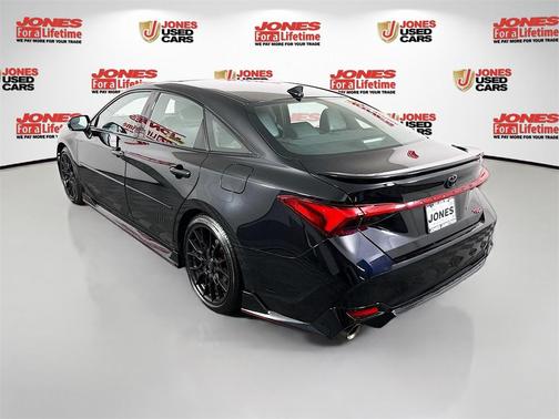 2020 Toyota Avalon TRD
