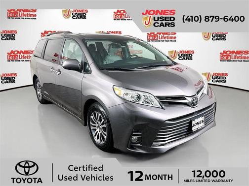 2019 Toyota Sienna XLE