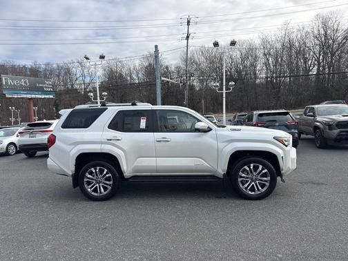 2025 Toyota 4Runner Limited