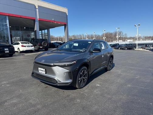 2025 Toyota bZ4X XLE