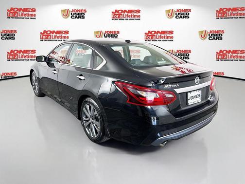 Super Black 2018 Nissan Altima 2.5 SR