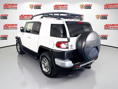 Iceberg 2013 Toyota FJ Cruiser Base