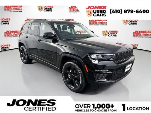 Diamond Black Crystal Pearlcoat 2023 Jeep Grand Cherokee Limited