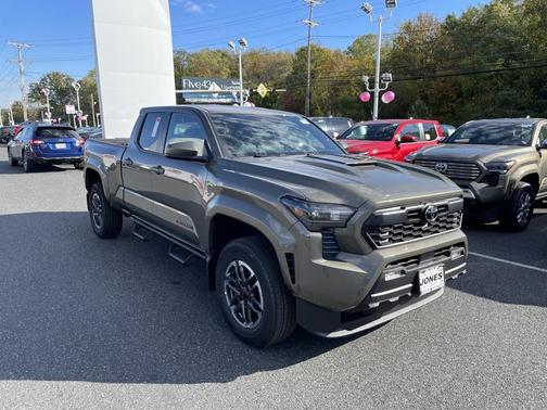 2025 Toyota Tacoma TRD Sport