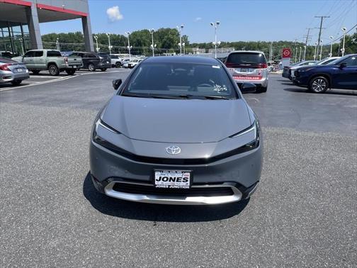 2025 Toyota Prius L