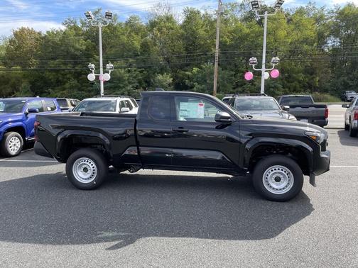 2025 Toyota Tacoma SR