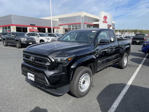 2025 Toyota Tacoma SR