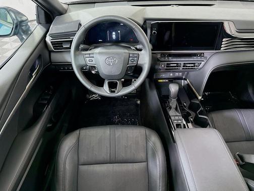 Ocean Gem 2025 Toyota Camry XSE