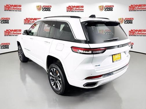 2022 Jeep Grand Cherokee 4xe Overland