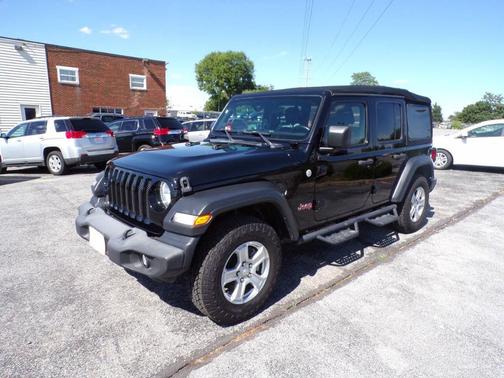 Black Clearcoat 2018 Jeep Wrangler Unlimited Sport S
