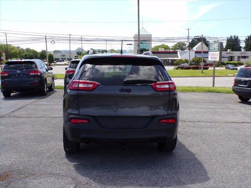 2018 Jeep Cherokee Latitude