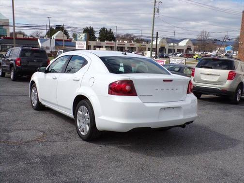 2013 Dodge Avenger SE