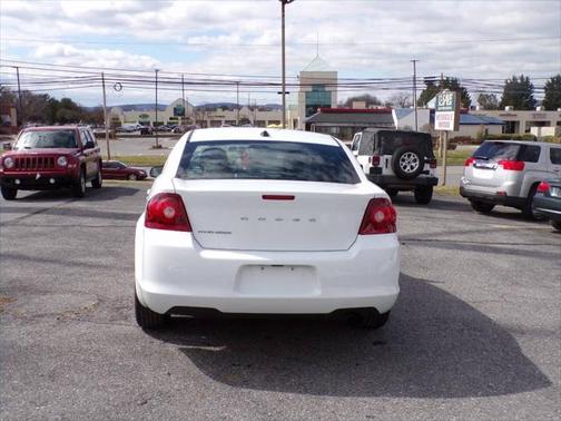 2013 Dodge Avenger SE
