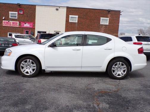 2013 Dodge Avenger SE