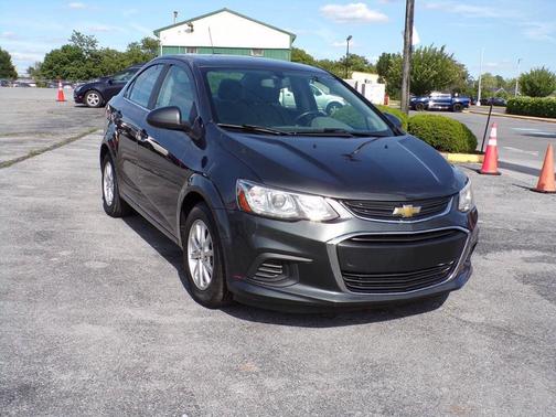 Nightfall Gray Metallic 2018 Chevrolet Sonic LT