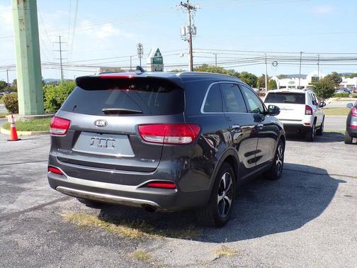 2016 Kia Sorento EX
