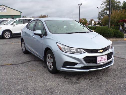 2018 Chevrolet Cruze LS