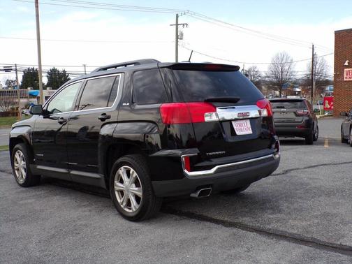 Ebony Twilight Metallic 2017 GMC Terrain SLE-2