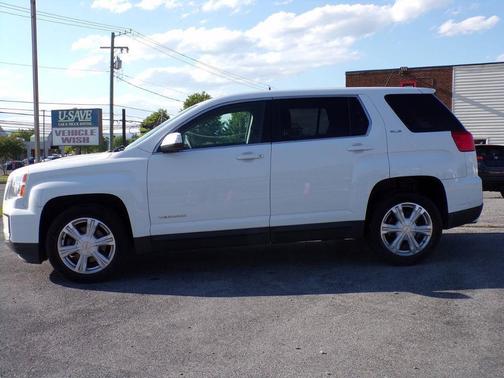 Summit White 2017 GMC Terrain SLE-1