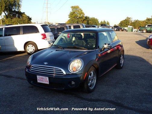Photo 3 of 11 of 2010 MINI Cooper