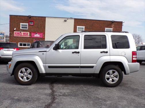 2011 Jeep Liberty Sport