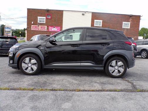 Ultra Black 2020 Hyundai KONA EV Limited