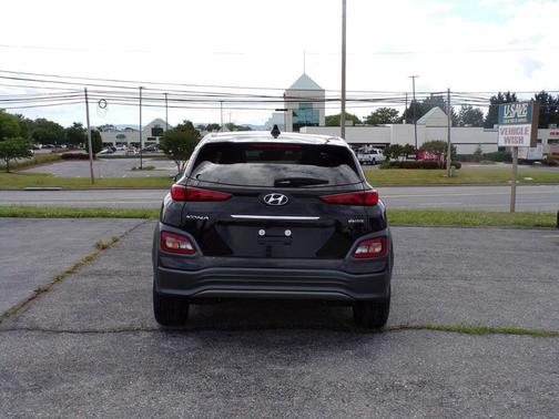 Ultra Black 2020 Hyundai KONA EV Limited