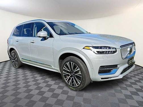 2024 Volvo XC90 Plus