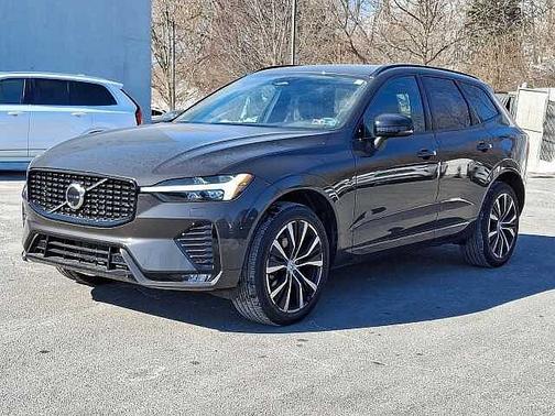 2025 Volvo XC60 Plus