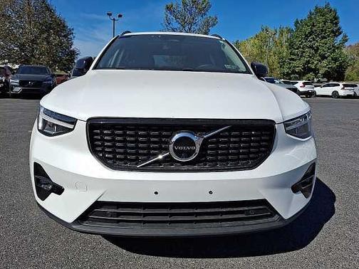 2023 Volvo XC40 Plus