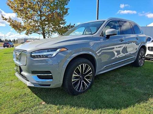 2024 Volvo XC90 Plus