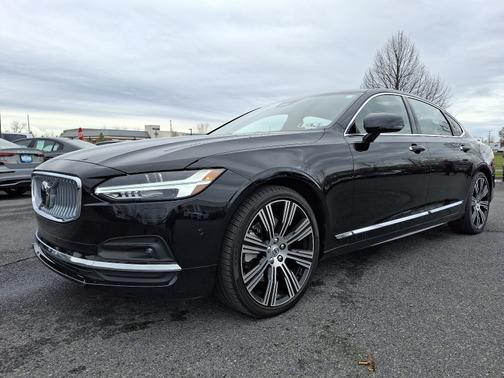 2022 Volvo S90 B6 Inscription