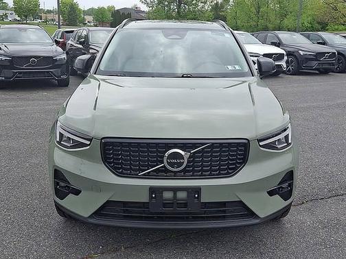 Sage Green 2025 Volvo XC40 Plus
