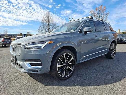 2023 Volvo XC90 Plus