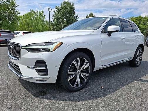 2023 Volvo XC60 Plus
