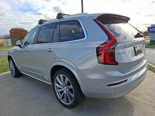 2025 Volvo XC90 Plus