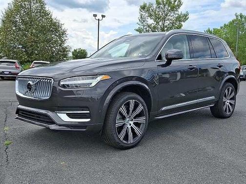 2024 Volvo XC90 Plus