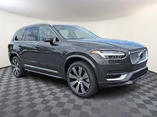 2024 Volvo XC90 Plus