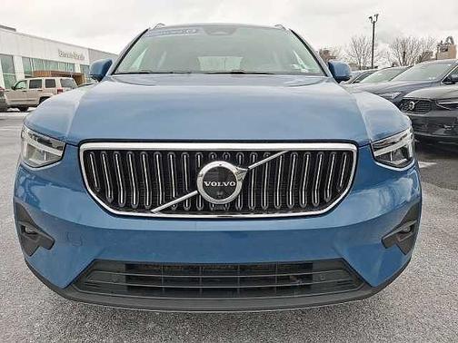 2023 Volvo XC40 Plus