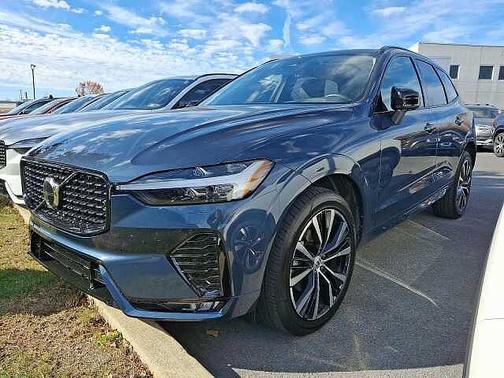 2025 Volvo XC60 Plus