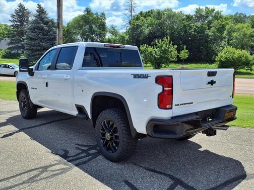 2025 Chevrolet Silverado 3500 LT