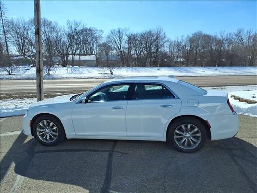 2019 Chrysler 300 Limited