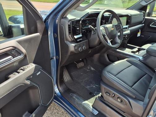 2025 Chevrolet Silverado 3500 LTZ
