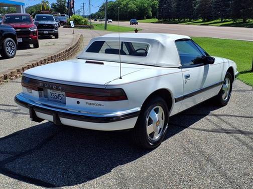 1990 Buick Reatta Base