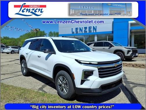 Summit White 2026 Chevrolet Traverse LT